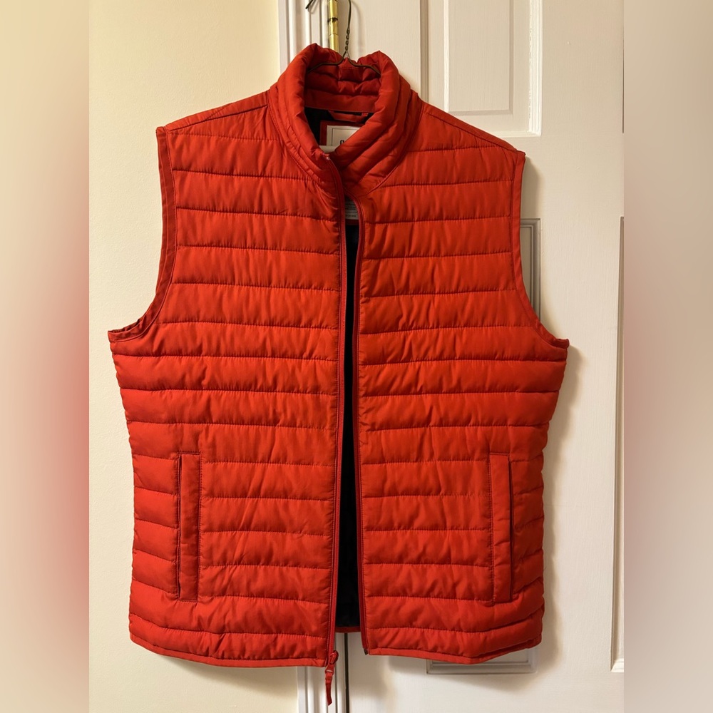 GAP Orange Puffer Vest, Medium